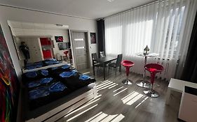 Monfas Apartment Barrandov